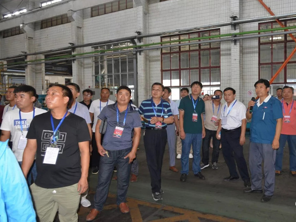 社会公家在J9直营集团集团科普基地出产车间参观进建